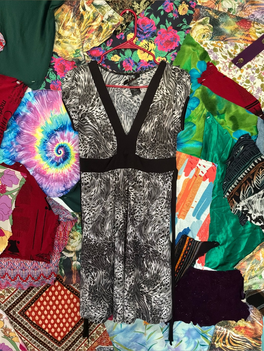 Black & Gray Animal Print V-Neck Dress
